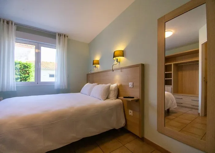 Отель Les Terrasses 2*