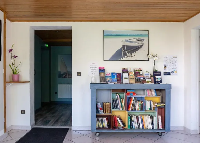 Отель Les Terrasses 2*