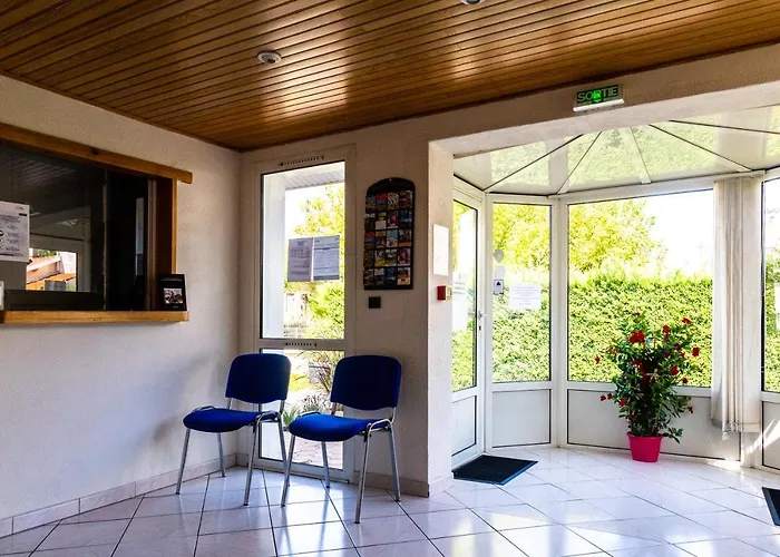 Les Terrasses Отель Ле-Вердон-Сюр-Мер